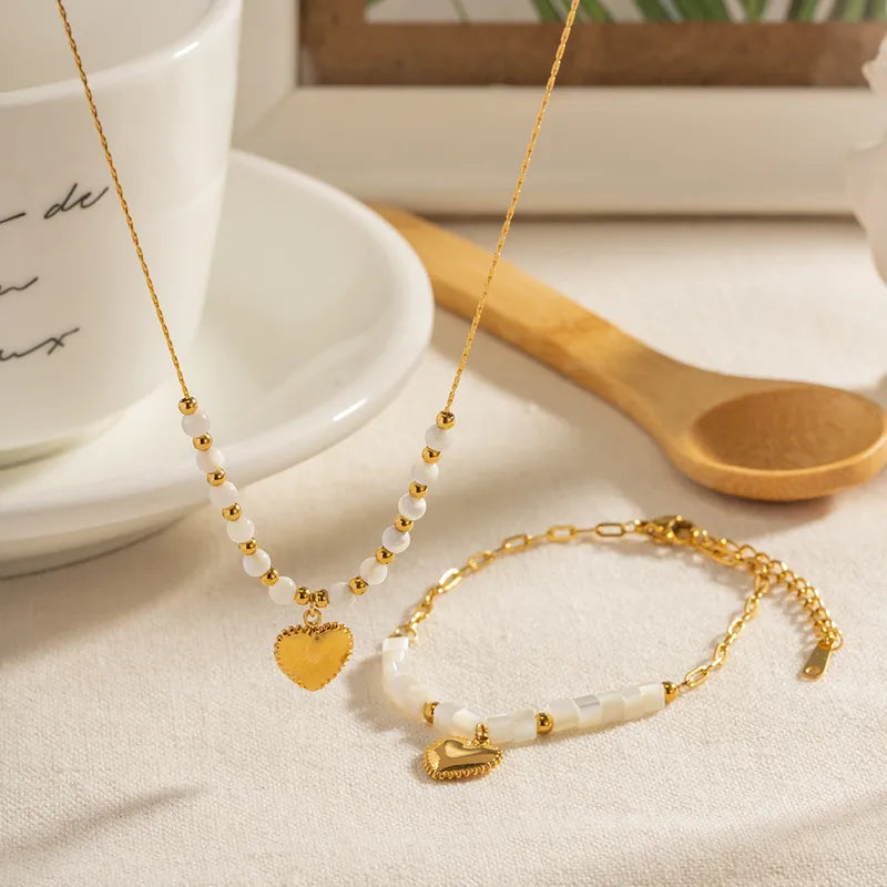 Set de beads blancos con corazón | 2 piezas
