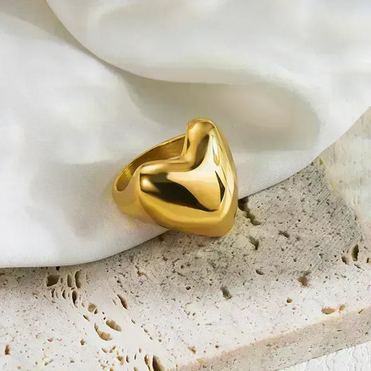 Anillo Heart Vibe | dorado | size 7 y 8