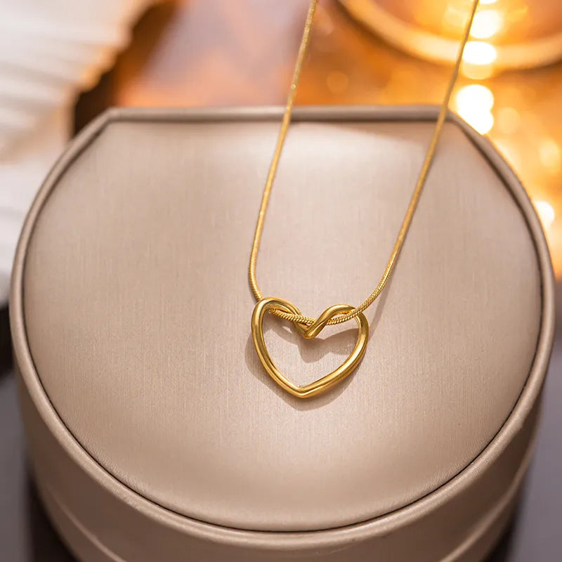 Collar Lisi | Corazon | dorado
