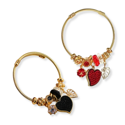 Bangle con charms | Charms negros o rojos
