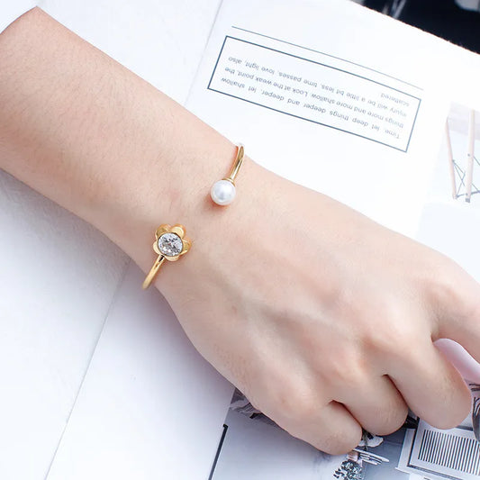 Bangle flor y perla | dorado