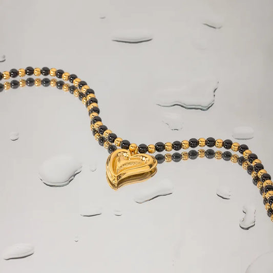 Collar Camila | corazón | dorado y negro