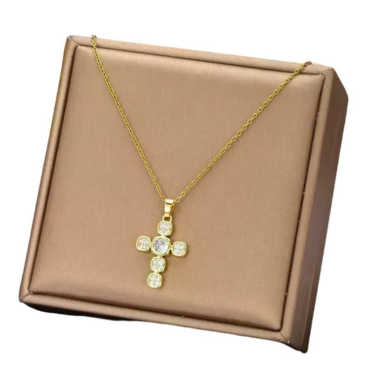 Collar Elegant Cross | dorado