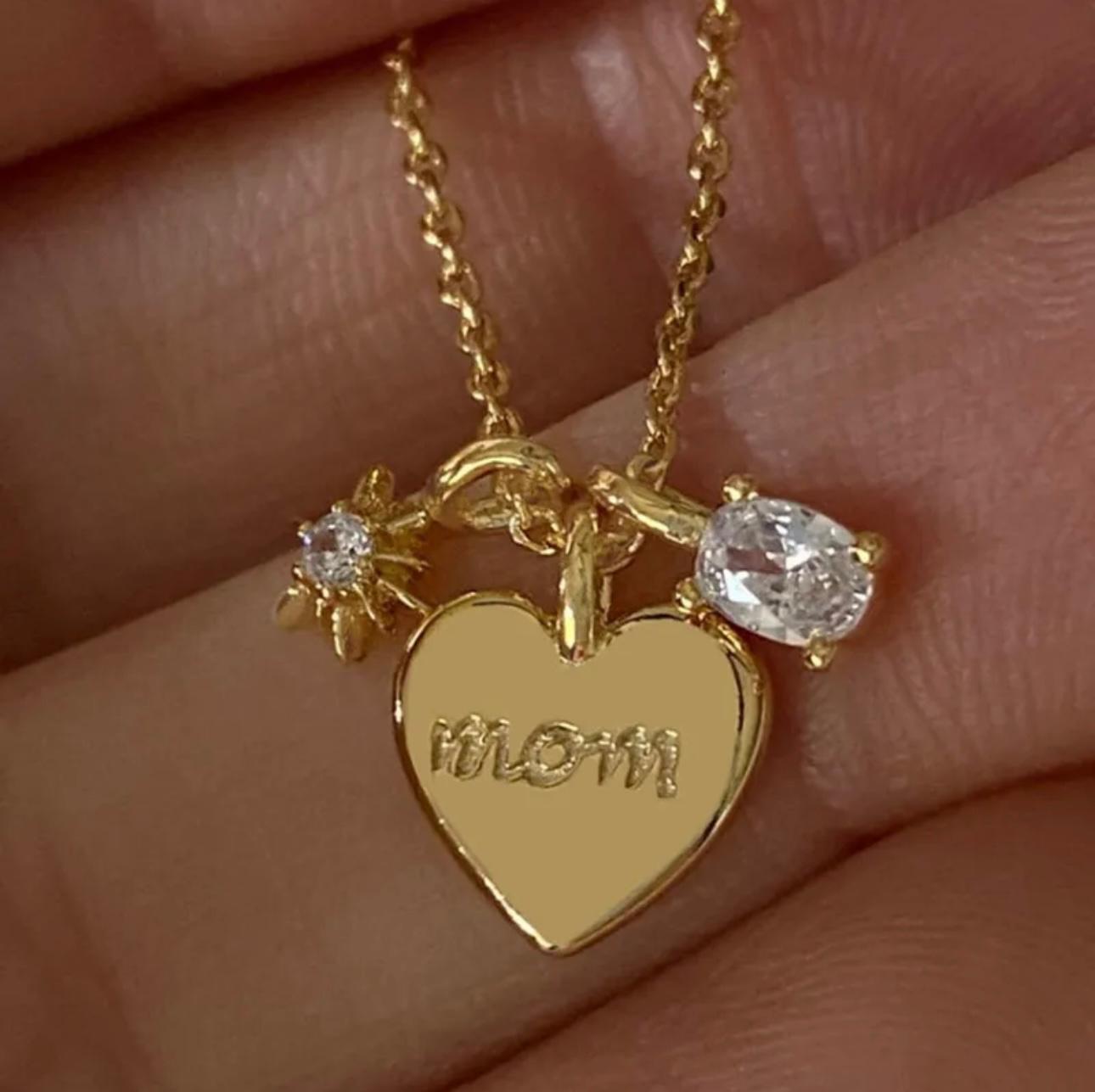 Collar mom | 3 charms | dorado
