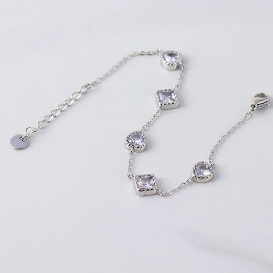 Pulsera Elegante de Plata con Zirconia Ajustable