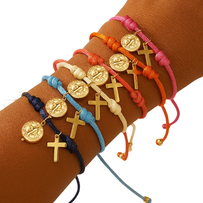 Pulsera  Medalla de San Benito y Cruz -  Hilo Naranja